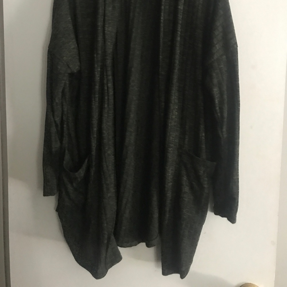 Bobeau cardigan - Picture 2 of 2